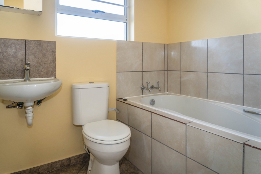 2 Bedroom Property for Sale in Sunset Glen Western Cape